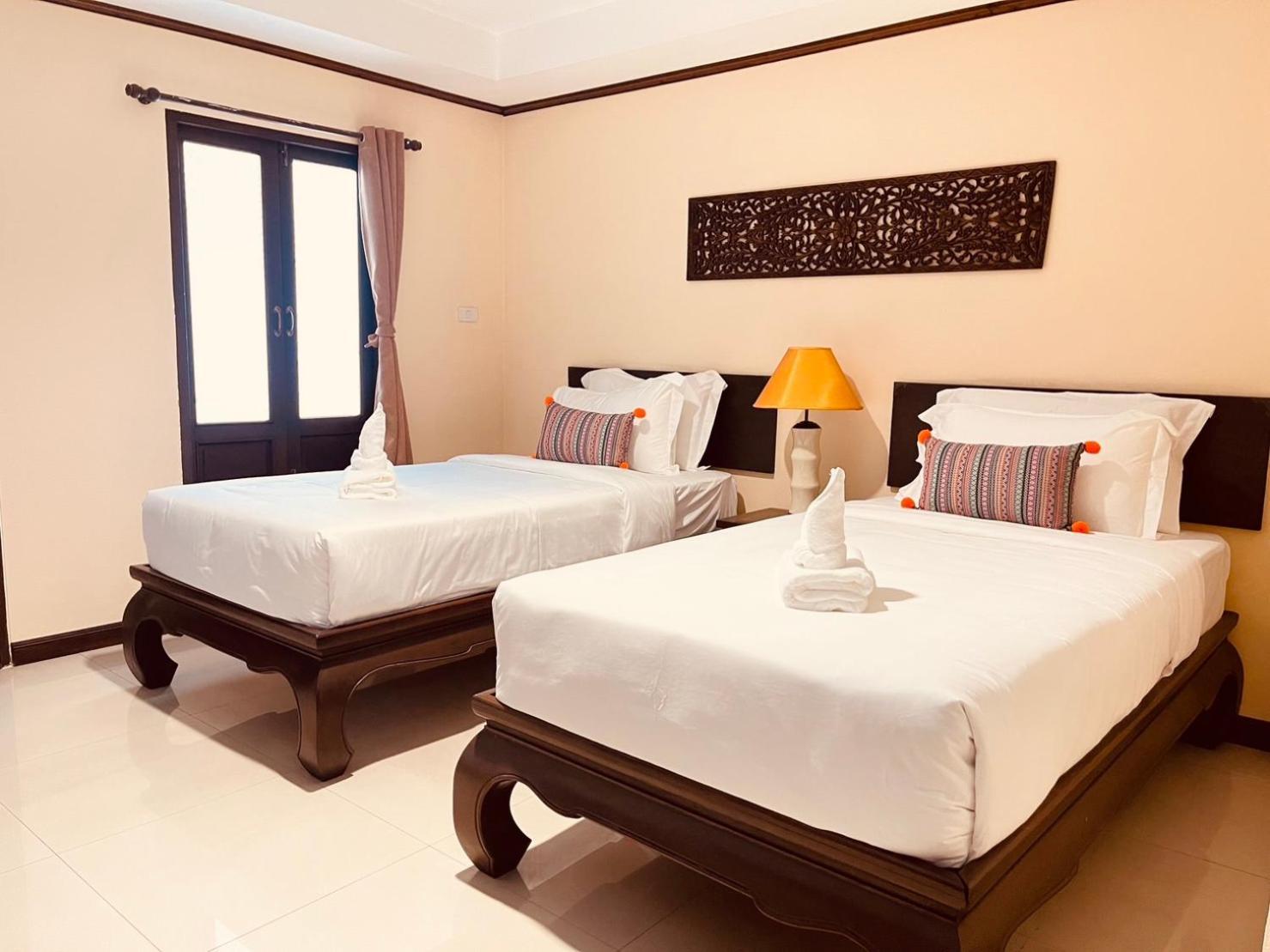Na Thapae Chiangmai Hotel เชียงใหม่ ภายนอก รูปภาพ