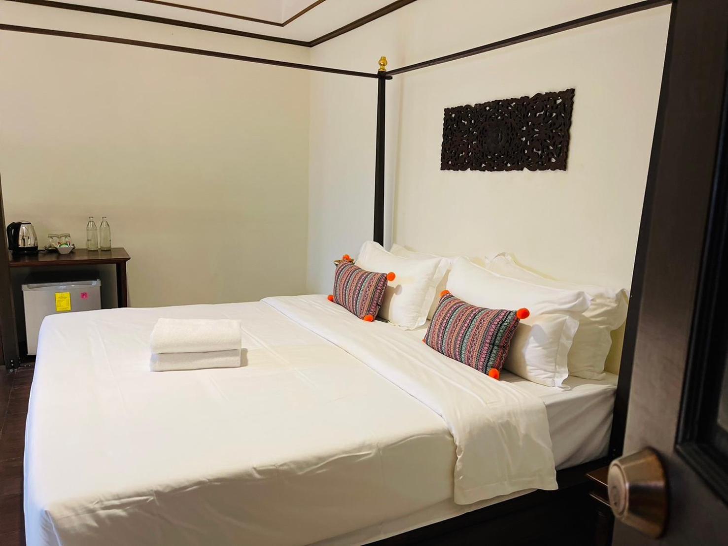 Na Thapae Chiangmai Hotel เชียงใหม่ ภายนอก รูปภาพ